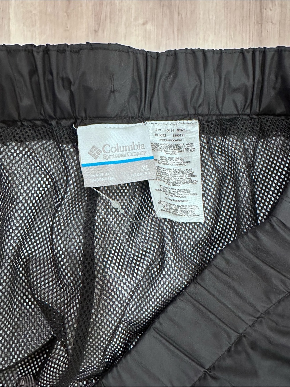 Columbia Women's Black Drawstring Snowpants - Picture 5 of 5